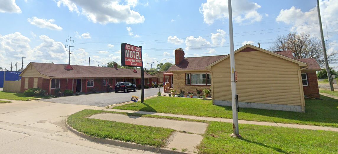 Travel Log Motel (Trav-A-Log Motel) - 2019 Street View